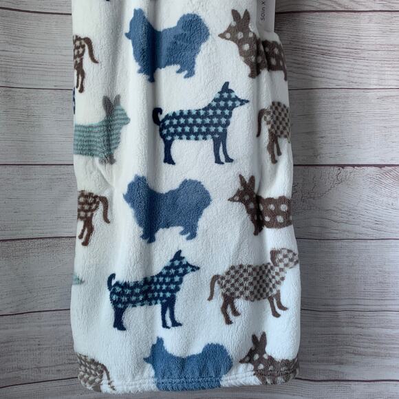 Happy Tails Plush Throw Blanket Dog Puppy Pattern 50x70" - Picture 3 of 10